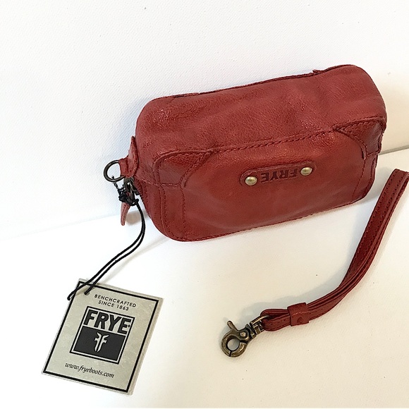 NWT Frye Carson Zippered Wristlet Burnt Red Leather with detachable strap - Picture 6 of 8